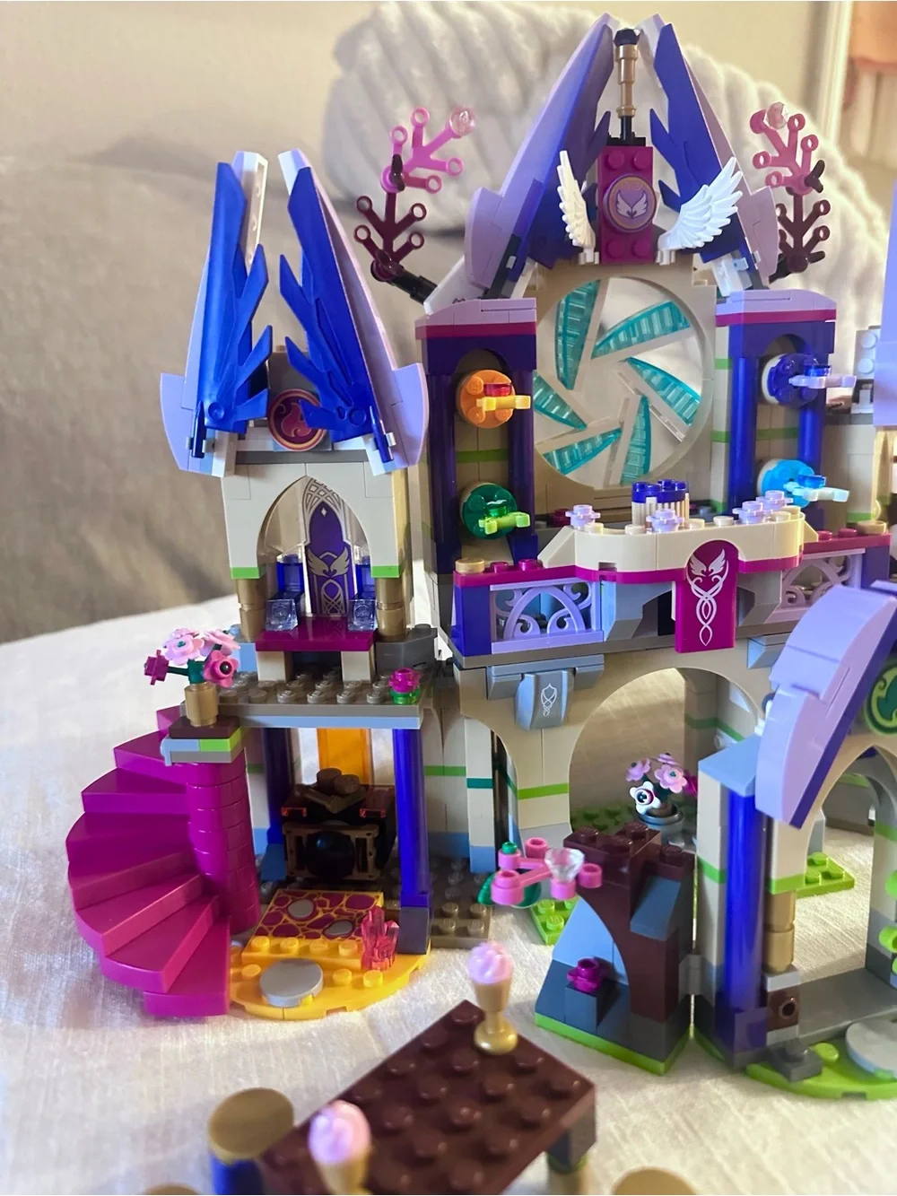 Lego Elves Purple, Pink & Blue Enchanted Castle Playset